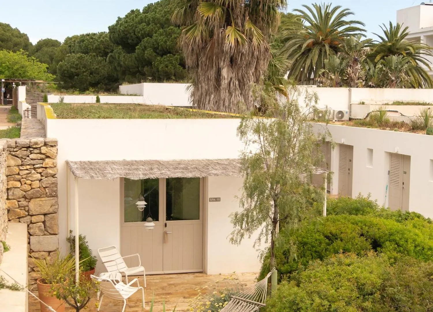 Отель Hostal Empuries Ля Эскала