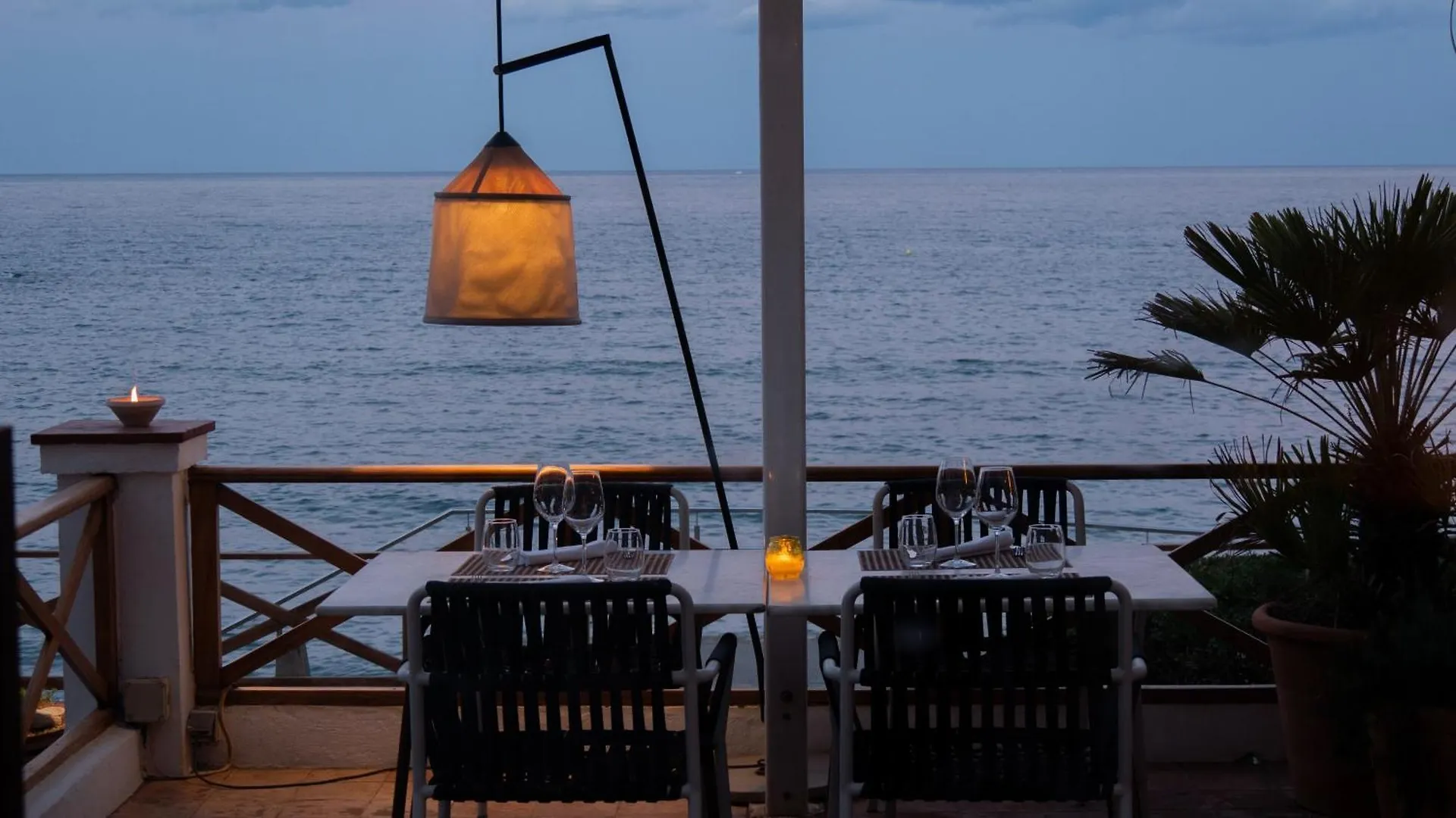 L' Escala Hostal Empuries ספרד
